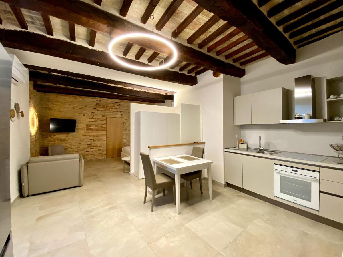 Palazzo Cortesi Macerata Eksteriør billede